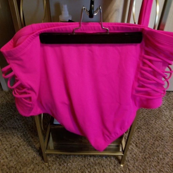 Swimsuit - Picture 3 of 3